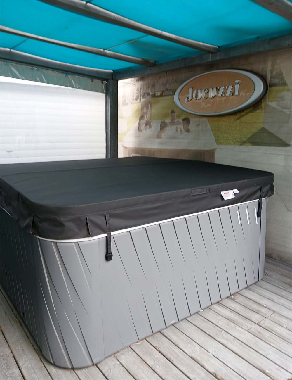 promo vasca idromassaggio jacuzzi J235 Progetto Verde Santarcangelo Rimini